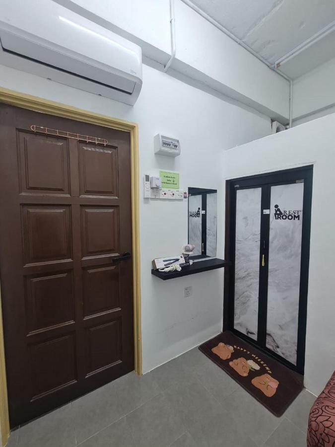 Hotel Oyo 90866 Rakyat