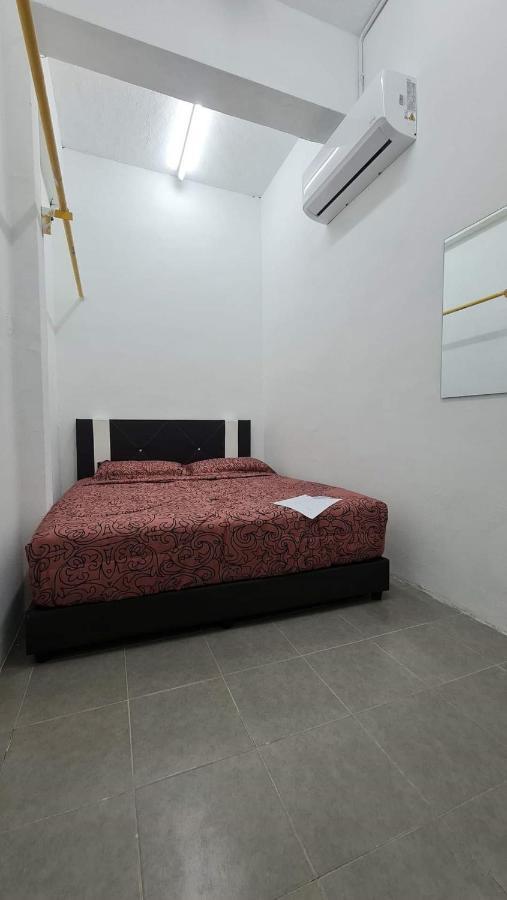 Hotel Oyo 90866 Rakyat